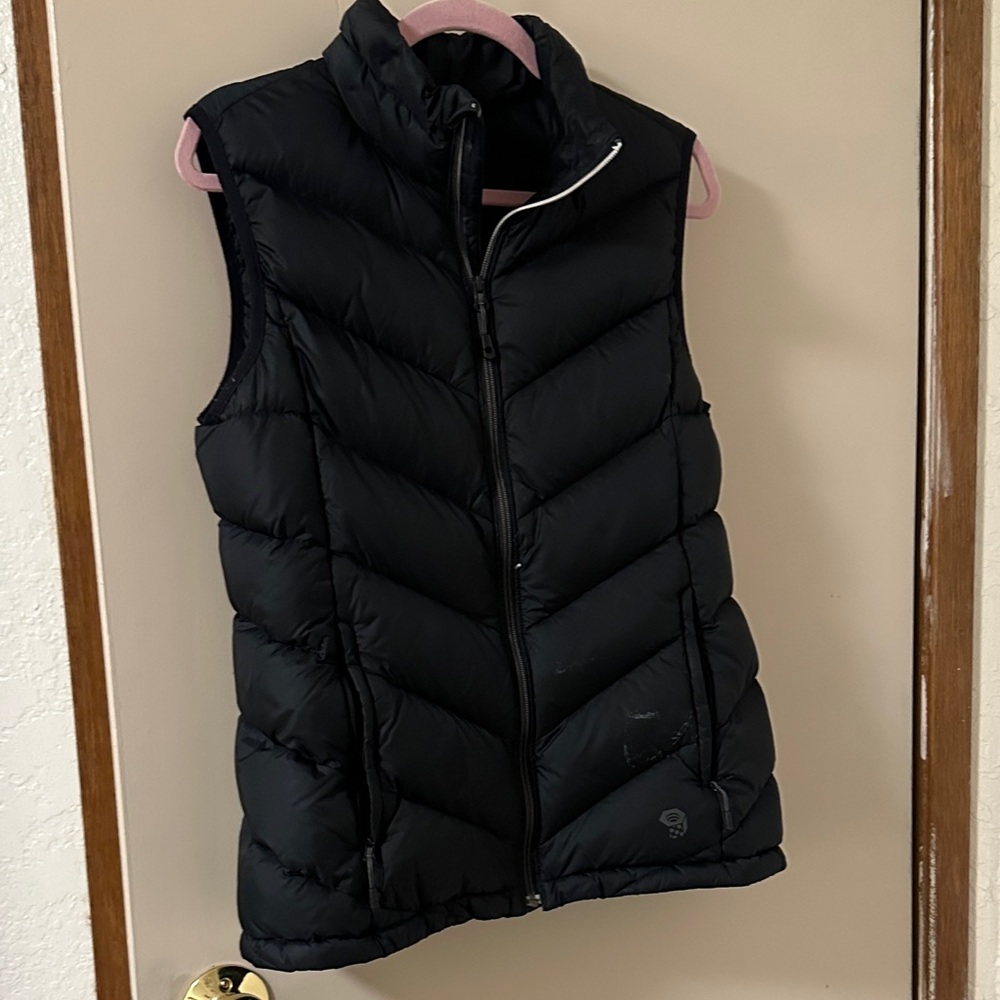 Mountain Hardwear Black Puffer Vest